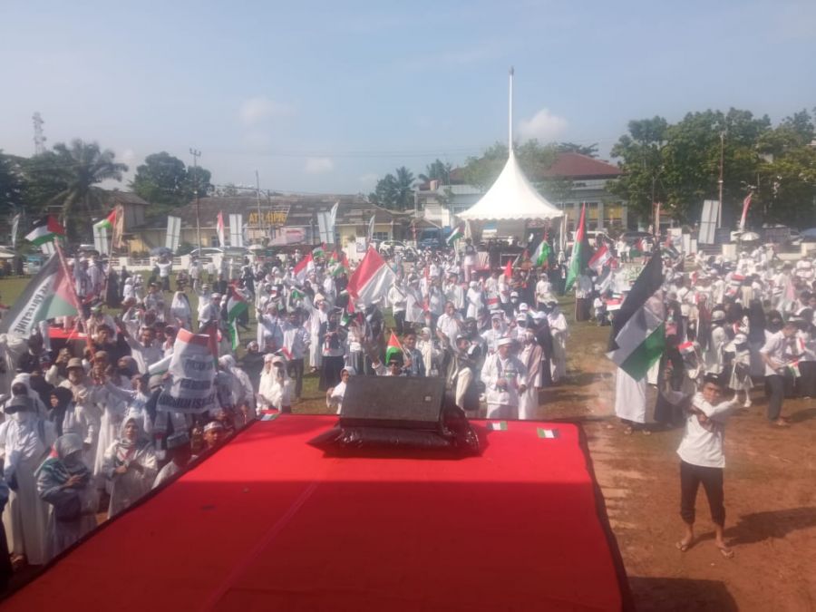 Aliansi Masyarakat Muara Enim Adakan Aksi Bela Palestina dan Al-Aqso