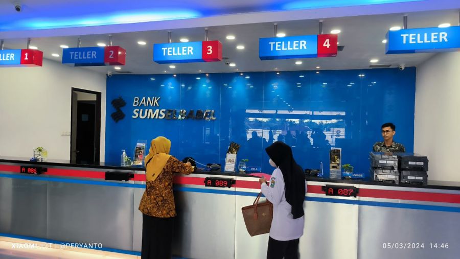 Bank Sumsel Babel Cabang Muara Enim Diduga Tidak Profesional Dalam Melayani Calon Nasabah
