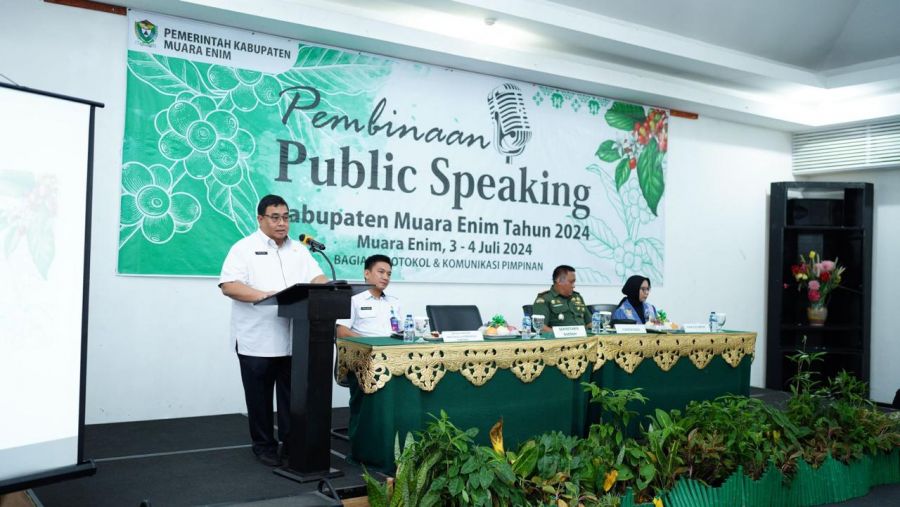 Buka Pembinaan Public Speaking, Ini Arahan Penting Sekda Muara Enim Ir. Yulius, MSi