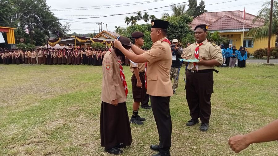 Camat Lawang Kidul Buka Secara Resmi Perkemahan Akhir Tahun 2022