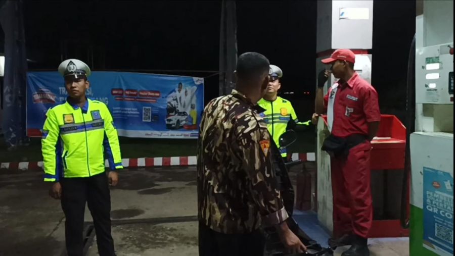 Cegah Kecurangan, Polres dan Polsek Jajaran Lakukan Monitoring di Sejumlah SPBU di Kab. Muara Enim
