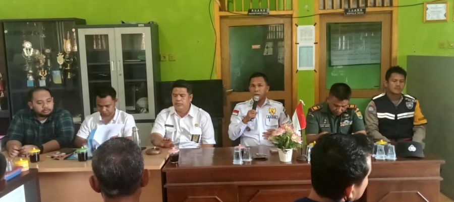 Dampak Lingkungan di Perjito: Interaksi Kompleks Antara Warga dan PT. TBBE Terkait Kerusakan Kebun