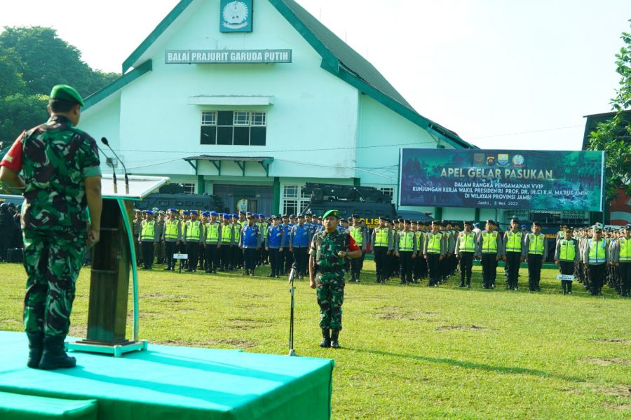 Danrem 042/Gapu Pimpin Gelar Pasukan Pam VVIP Kunjungan Wakil Presiden RI