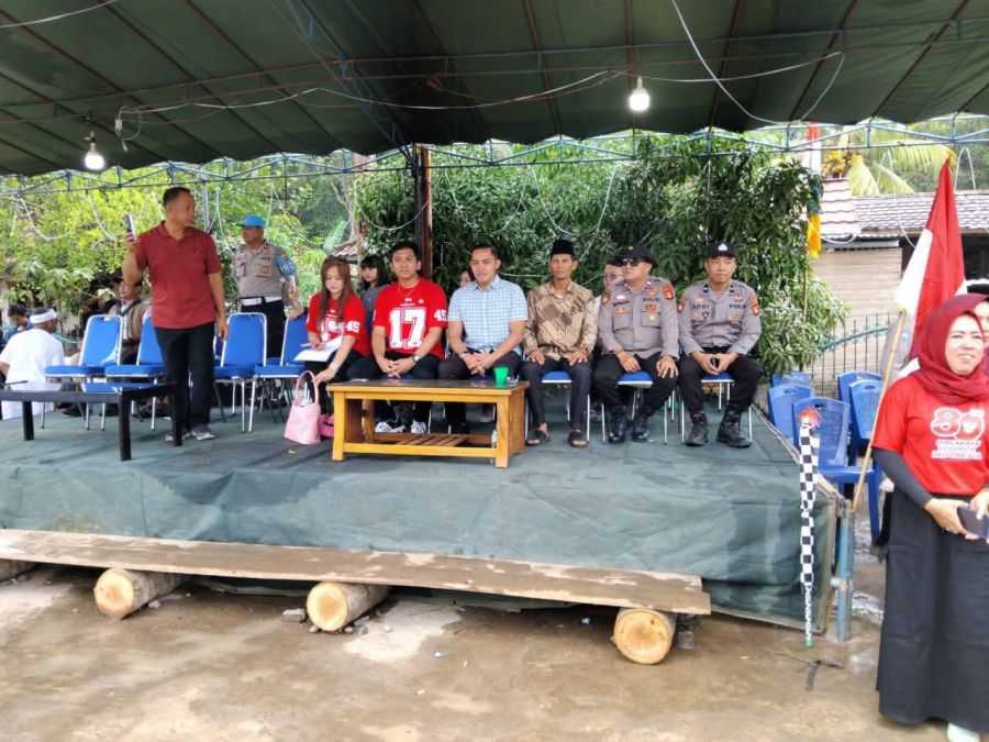 DPRD Partai Gerindra Rayzendra & Pemdes Jemenang Ikut Meriahkan HUT RI Dengan Lomba Karnaval