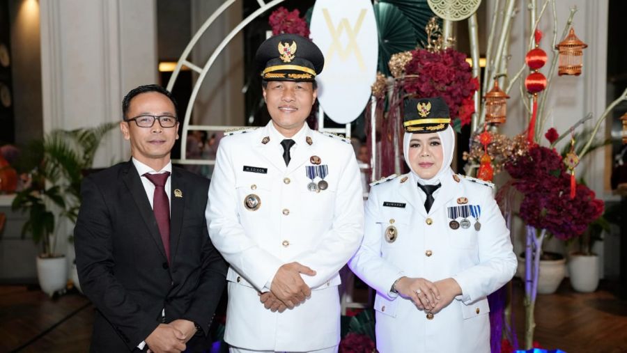 Edison - Sumarni Resmi Dilantik sebagai Bupati dan Wakil Bupati Muara Enim Periode 2025-2030