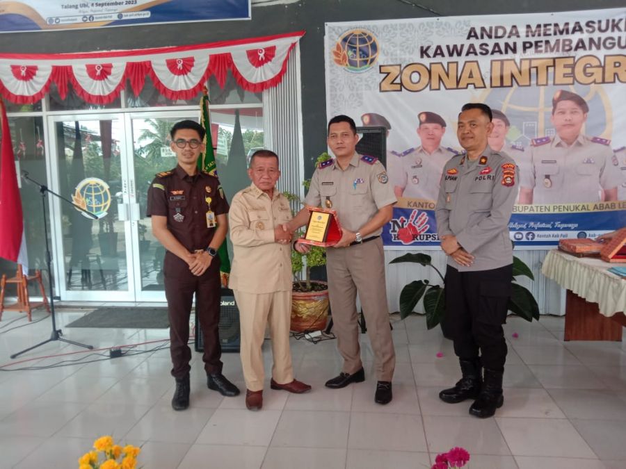 Giliran Kantor Pertanahan PALI Yg Disiapkan Lahan Pembangunan Kantor Oleh Bupati PALI Heri Amalindo