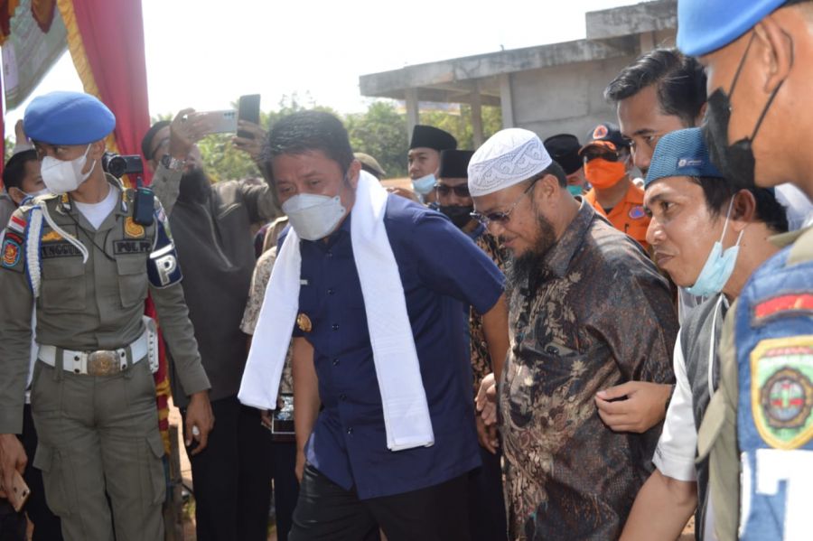 Gubernur Sumsel Buka dan Resmikan Yayasan SD Tahfid Al Madinah di Desa Belimbing Jaya