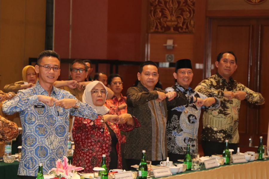 Hadiri High Level Meeting TPID se-Sumsel, Pj. Bupati Siap Laksanakan Instruksi Gubernur Tekan Inflas