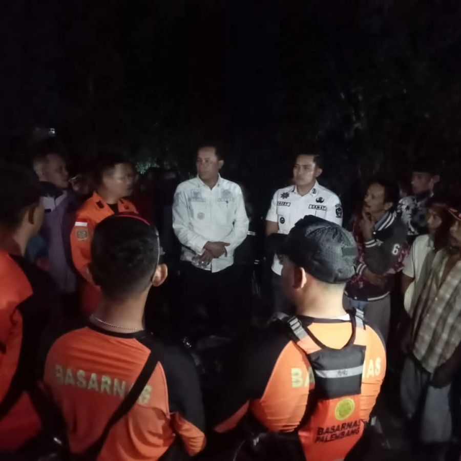 Hari ke-2 Korban Hanyut di Sungai Niru, Kades dan Camat Turun Langsung Bantu Pencarian
