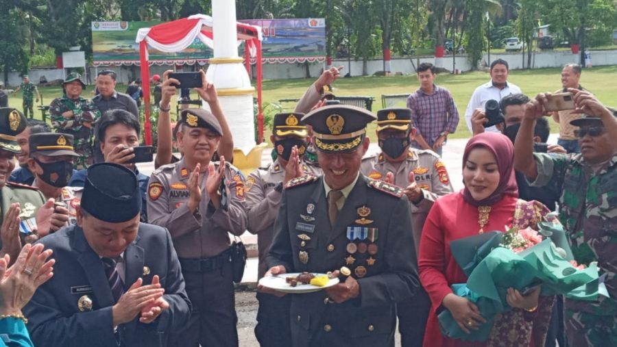 HUT TNI Ke 77 TH, Berdasarkan Survey Indonesia Tingkat Kepercayaan Kepada TNI Peringkat Pertama