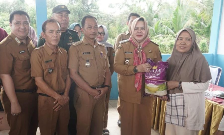 Jaga Ketersediaan dan Stabilitas Harga Pangan, Wabup Buka GPM dan OPM di Desa Menanti Kelekar