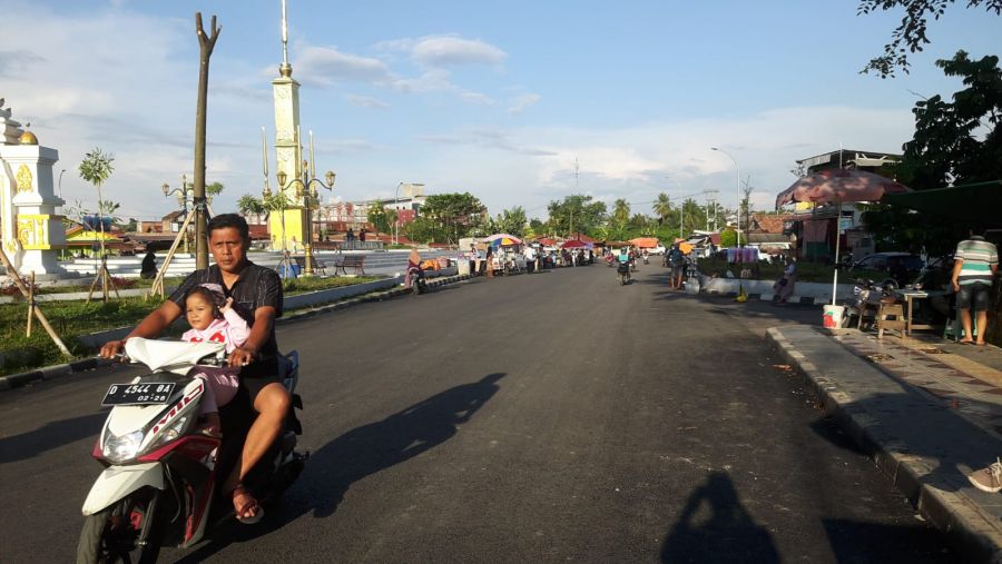 Jalan Aspal Lingkar Plaza Tugu Kujur Tanjung Enim Sudah Mulus