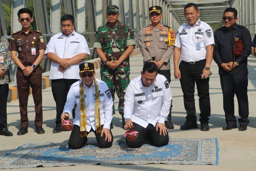 Jembatan Air Lematang UJan Mas Lama Diresmikan PJ Gubernur Sumsel Bersama PJ Bupati Muara Enim