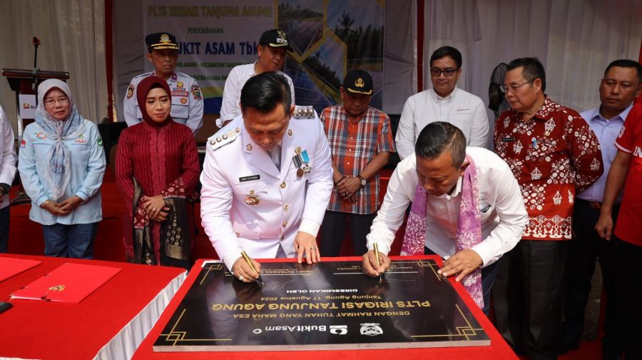 Kado HUT ke-79 RI untuk Petani, Bukit Asam (PTBA) Resmikan PLTS Irigasi di Tanjung Agung