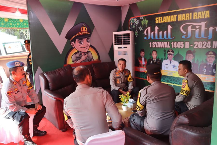 Kapolres Muara Enim Lakukan Pengecekan Kesiapan Pos Pelayanan Ketupat Musi 2024