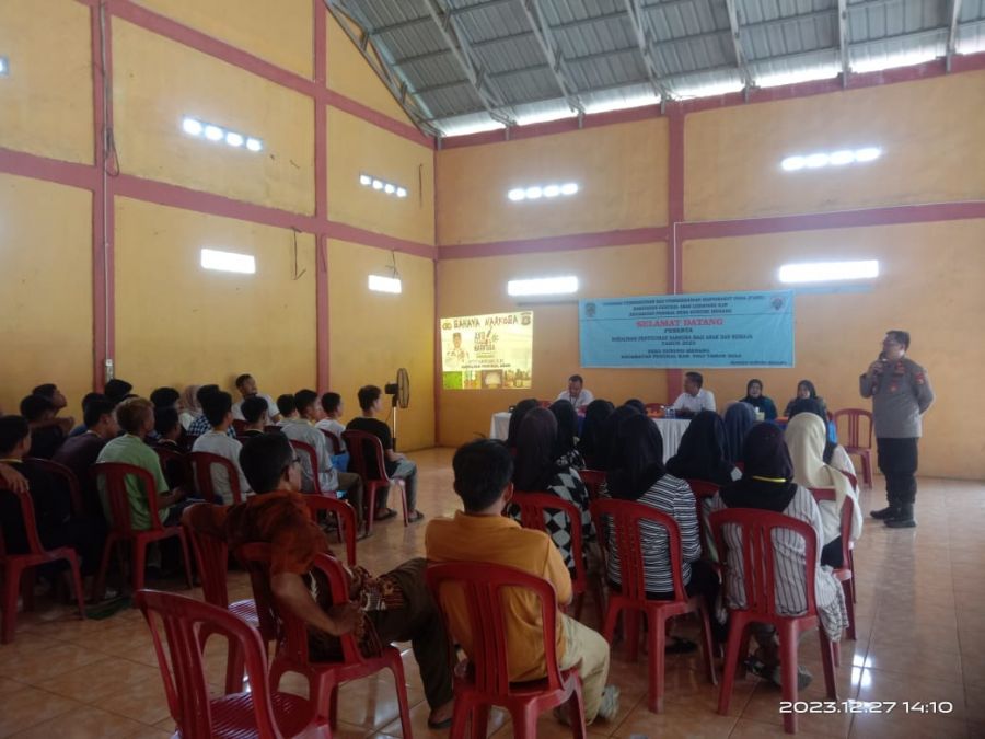 Kapolsek Penukal Abab Hadiri Pelaksanaan Sosialisasi Narkoba di Desa Gunung Menang