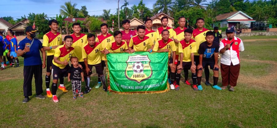Kolaborasi Pemain Forsgi Muara Enim & Pali Ikuti Turnamen Open Team Sepak Bola Di Desa Sumaja Makmur