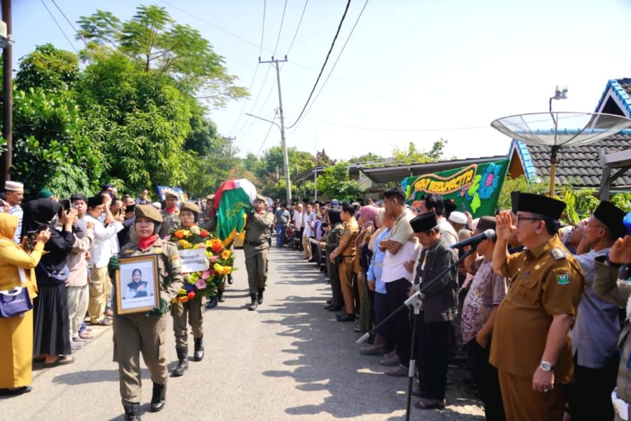 Lepas Jenazah dr. Hj. Bella Rizki Dinanti, Pj. Bupati Doakan Husnul Khatimah