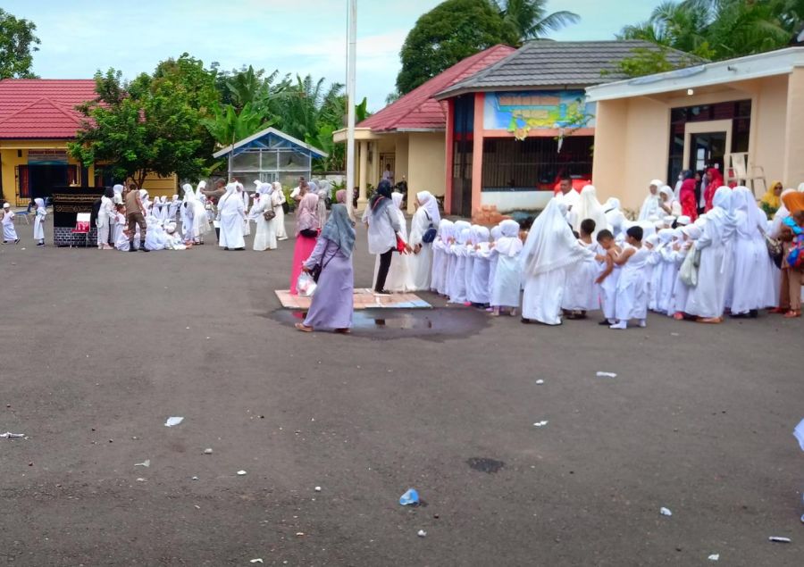 Manasik Haji Cilik yang Diselenggarakan Peserta Paud se-Kecamatan Gunung Megang