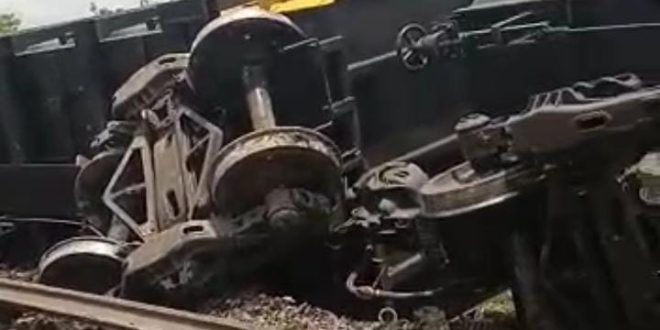 MX, Sampai Detik Ini Belum Diketahui Apa Penyebab KA Babaranjang Terguling di Penanggiran-Gumeg