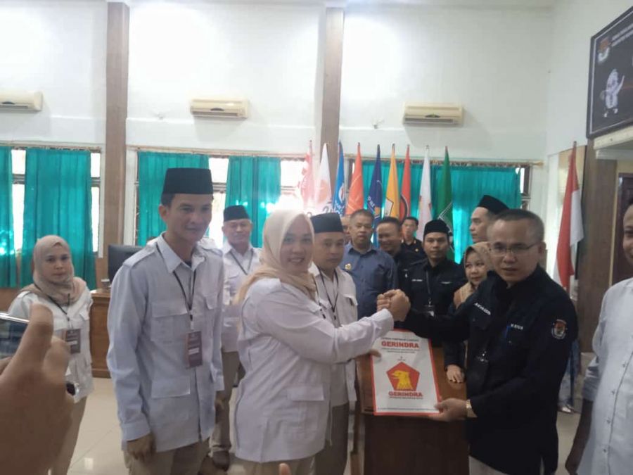 Partai GERINDRA Serahkan Dokumen Ke KPUD Muara Enim, Siap Tarung Bacaleg 2024 Mendatang