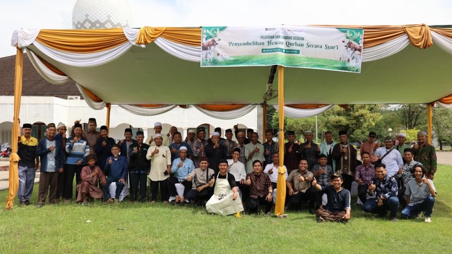 Perkuat Pemahaman Syariat, PTBA Gelar Pelatihan Penyembelihan Hewan Kurban*