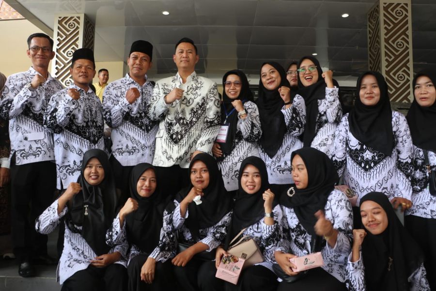 Pj. Bupati Muara Enim Minta Guru Bantu Pemerintah Basmi Judol Mulai Dari Sekolah