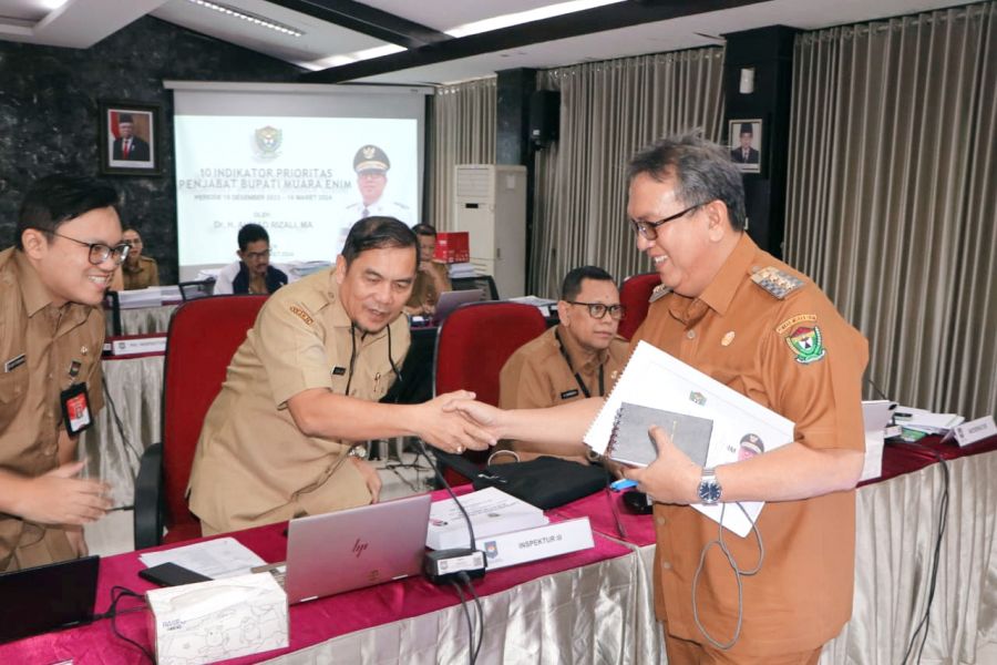 Pj. Bupati Muara Enim Paparkan Evaluasi Capaian Kinerja Triwulan II di Kemendagri