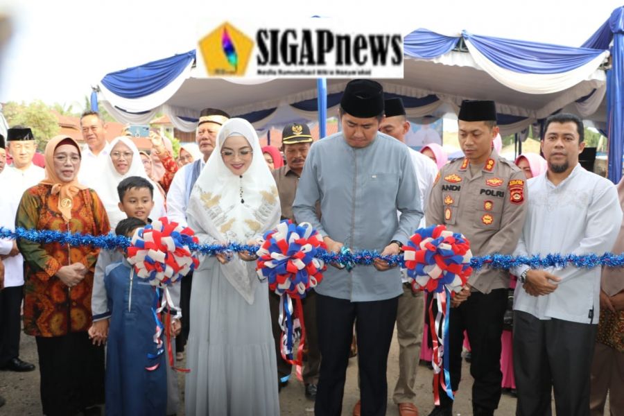 Plt. Bupati Bersama Plt. TP PKK Didampingi Kapolres Muara Enim Buka Pasar Ramadan 1444 Hijriah