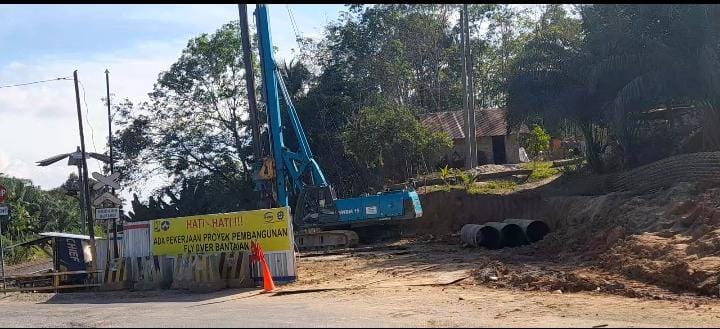 Flyover Bantaian Muara Enim Kini Sedang Pembangunan, PPK Harapkan Masyarakat Berhati hati Melintas