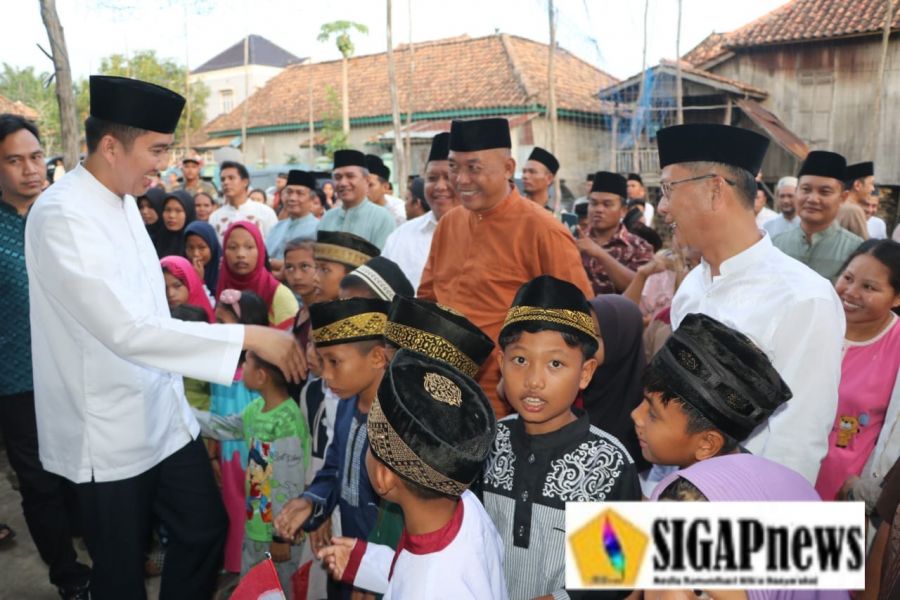 Safari Ramadan, Plt. Bupati Didampingi Ketua TP. PKK Disambut Hangat Oleh Masyarakat Suka Merindu