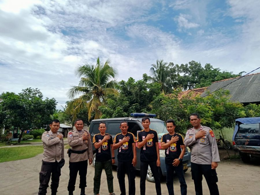 Sat Binmas Polres Ogan Ilir Kunjungi Kediaman Senkom Ogan Ilir