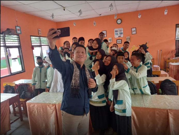Sat Intelkam Polres Muara Enim Berikan Sosialisasi dan Motivasi kepada Pelajar