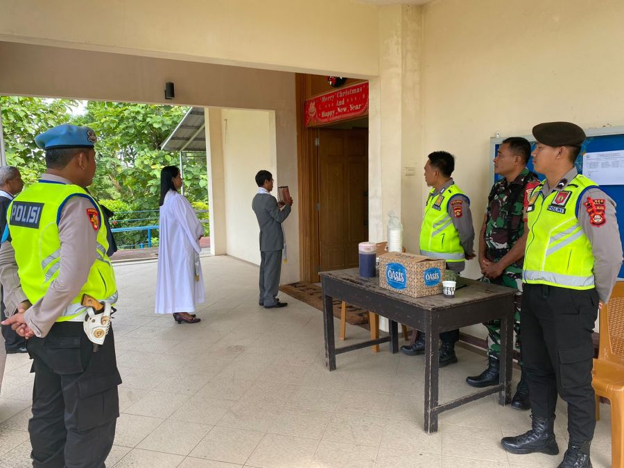 Secara Continue Polsek Talang Ubi Laksanakan PAM Terhadap Rumah Ibadah Dalam Rangka Perayaan Natal