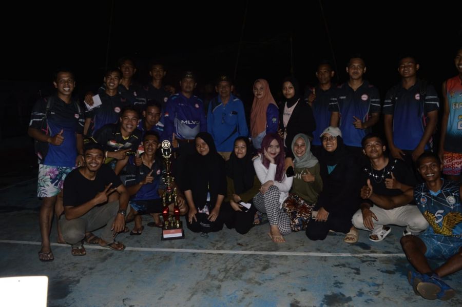 Sumaja Makmur Cup Sukses Gelar Turnamen Volley Ball Putra Putri