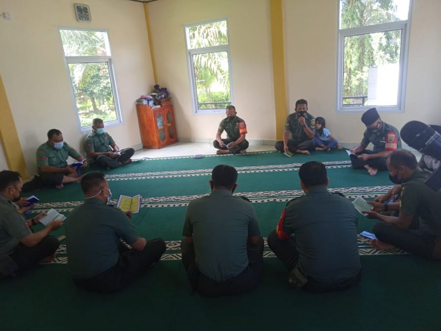 Tingkatkan Iman Dan Taqwa, Koramil 404-04 Gunung Megang Adakan Yasinan Rutin