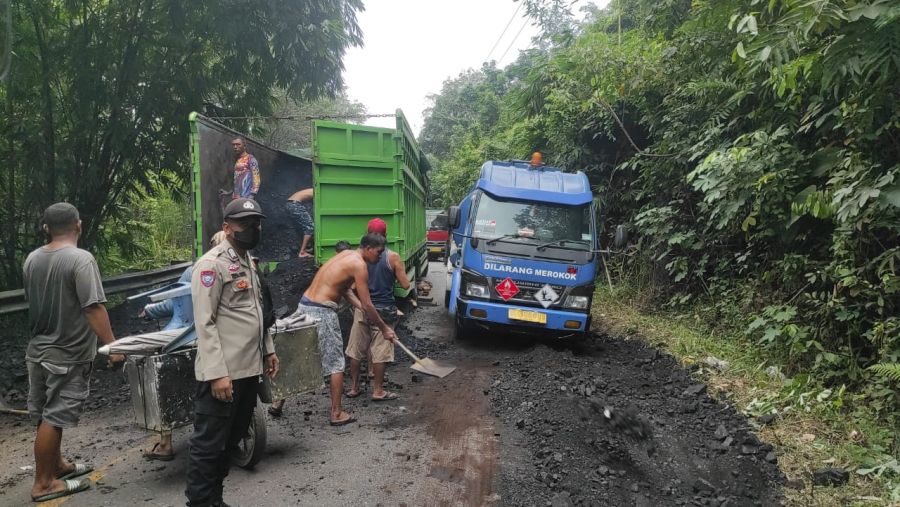 Truck Odol Pengangkut Batubara Ilegal ditangkap Polres Muara Enim