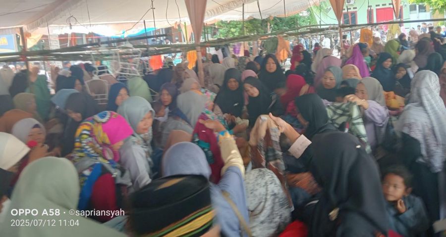 Usai Pengajian Akbar, LDII Kota Prabumulih Adakan Bazar Pakaian Gratis Siapa Saja Bisa Ambil