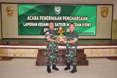 Raih Juara ll, Kodam ll/Swj Terima Penghargaan Dari Kanwil DJPB Provinsi Sumsel