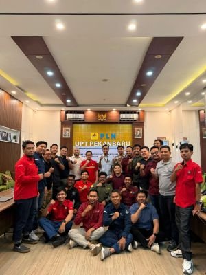Sambut Hari Sumpah Pemuda, PLN UPT Pekanbaru Perkuat Kompetensi Personel demi Keandalan Transmisi